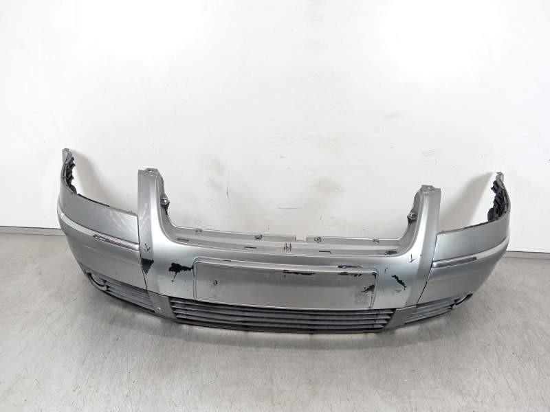 PARAGOLPES DELANTERO 3B0807217 