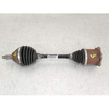 TRANSMISION DELANTERA IZQUIERDA 2Q0407271AK 