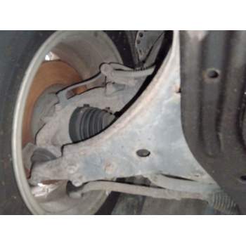 BRAZO SUSPENSION INFERIOR DELANTERO DERECHO 545012R000 