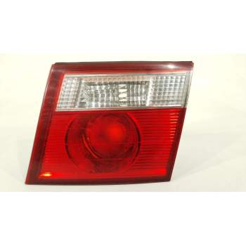 PILOTO TRASERO DERECHO EN PORTON 0K2JB51180 