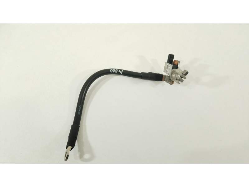 CABLE 8T0915181 