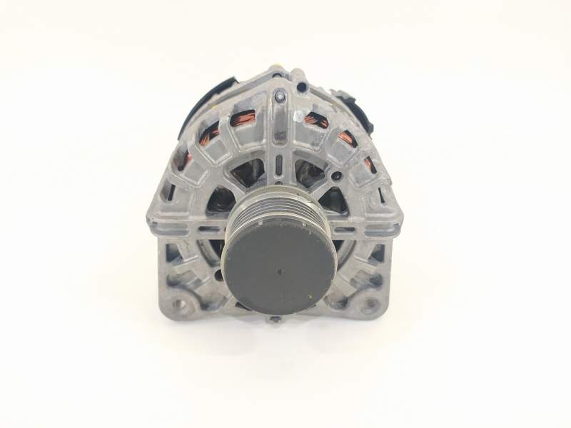 ALTERNADOR 231004402R 2717353B FG18T179