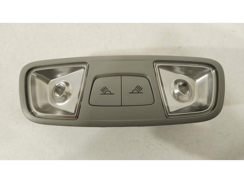 LUZ INTERIOR 8V0947111B 