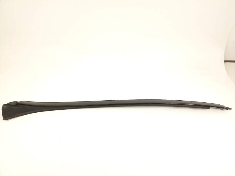 MOLDURA A1676901000 