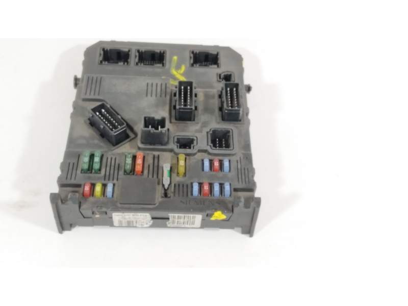 CAJA RELES / FUSIBLES 9659579180 BSIF04