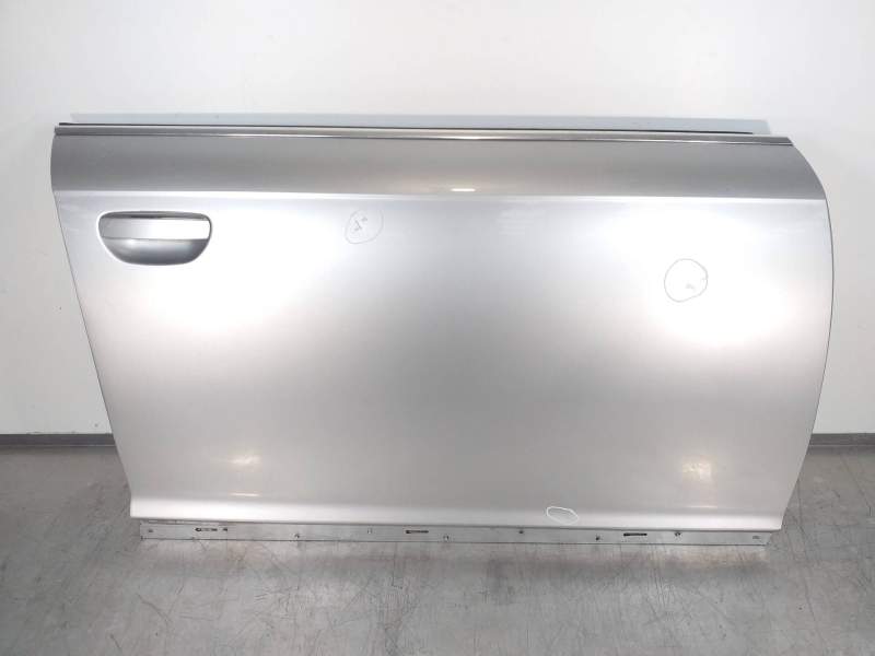 PUERTA DELANTERA DERECHA 4F0831052F 