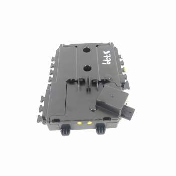 CAJA RELES / FUSIBLES A2055402850 