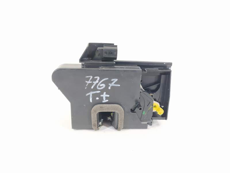 CERRADURA PUERTA TRASERA IZQUIERDA 825034872R 