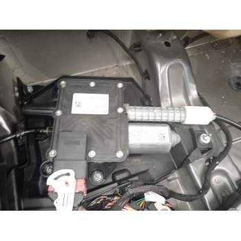 FRENO DE MANO ELECTRICO 9673081580 0204706360 