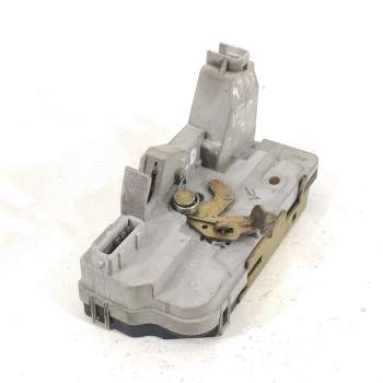 CERRADURA PUERTA TRASERA DERECHA 9138G0 