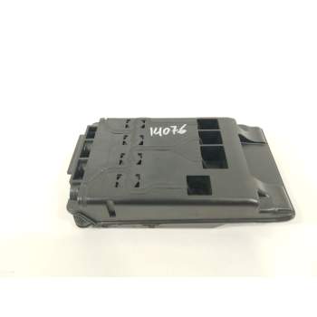 CAJA RELES / FUSIBLES 61149321022 9321022