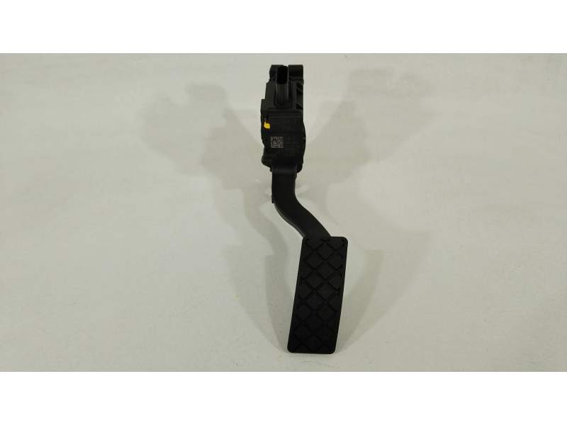 POTENCIOMETRO PEDAL 2Q1723503 