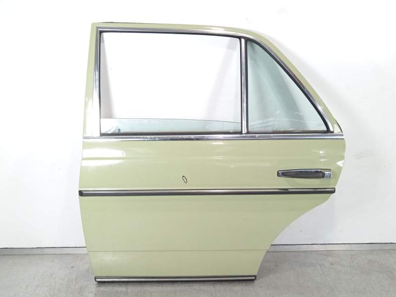 PUERTA TRASERA IZQUIERDA W123 