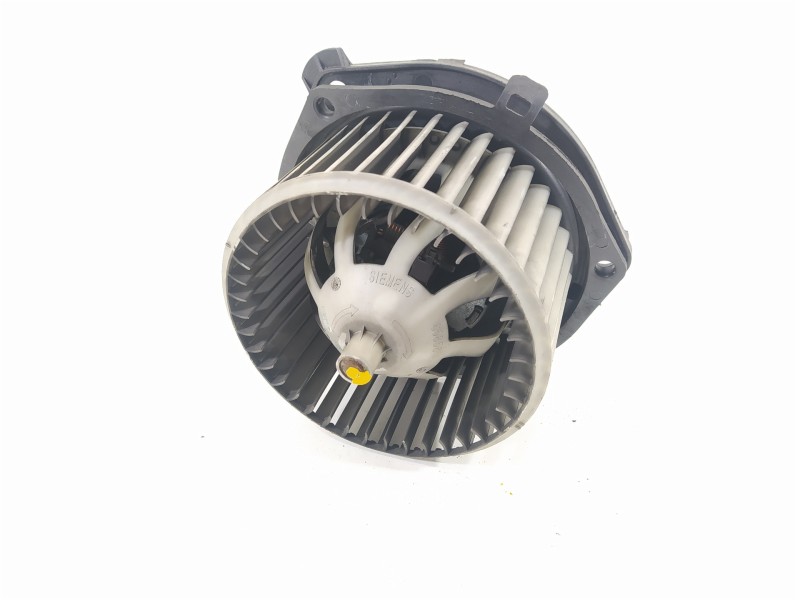 Recambio de ventilador calefaccion para iveco 35s12 2.3 referencia OEM IAM  658561J 5706301A0 500326592