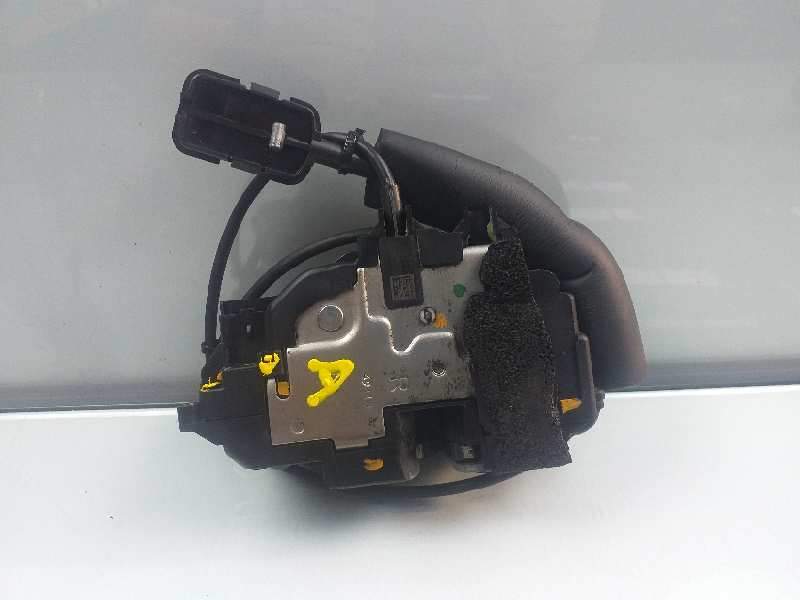 CERRADURA PUERTA DELANTERA DERECHA 805020006R 