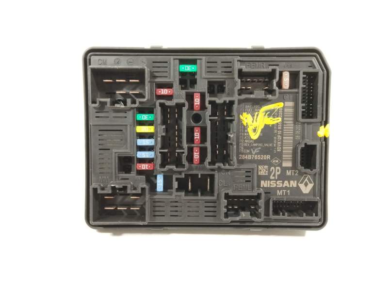 CAJA RELES / FUSIBLES 284B76520R 