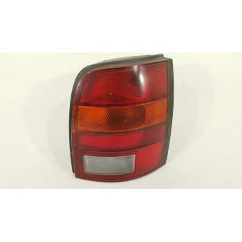 PILOTO TRASERO DERECHO B65505F301 