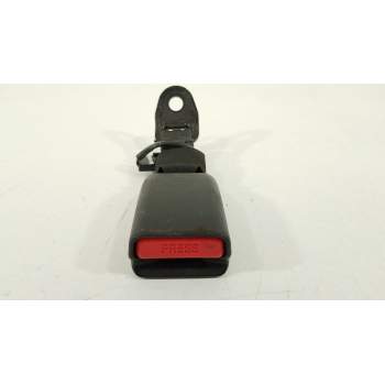 ENGANCHE CINTURON TRASERO DERECHO 733800H031C0 309104610AA