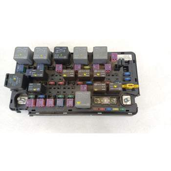 CAJA RELES / FUSIBLES AK6367 
