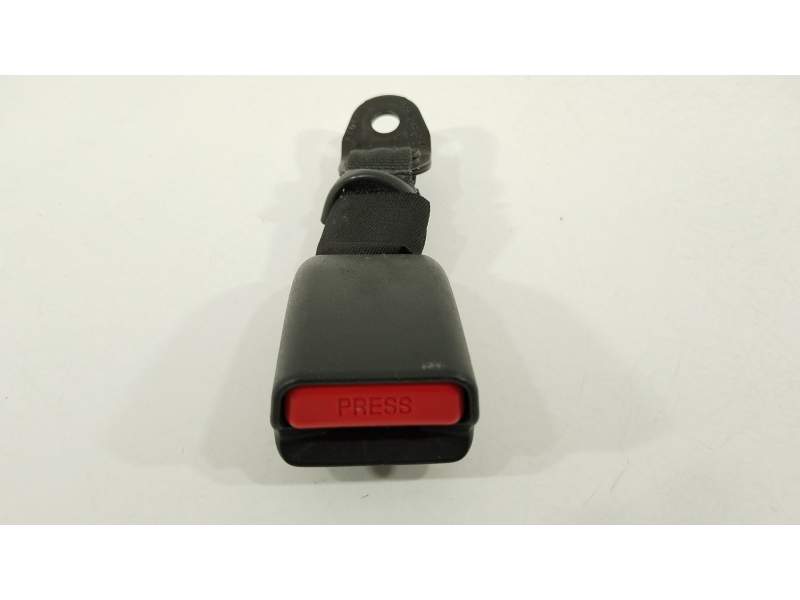 ENGANCHE CINTURON TRASERO IZQUIERDO 733800H031C0 309104610AA