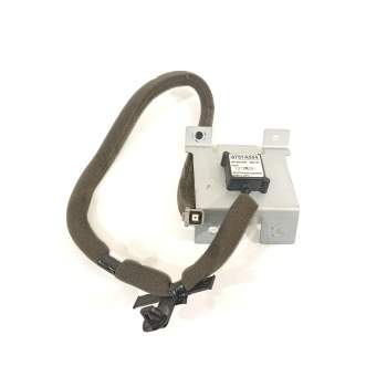 ANTENA 8751A004 