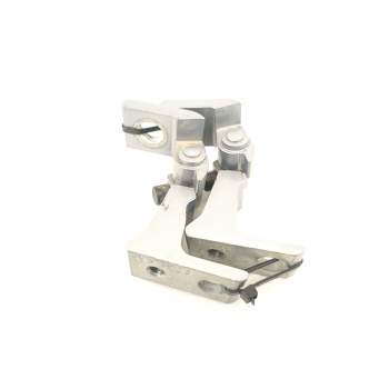 BISAGRA PUERTA 8X0831404E 