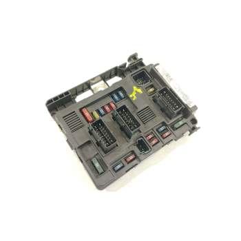 CAJA RELES / FUSIBLES 9643498880 T118470003G BSMB3