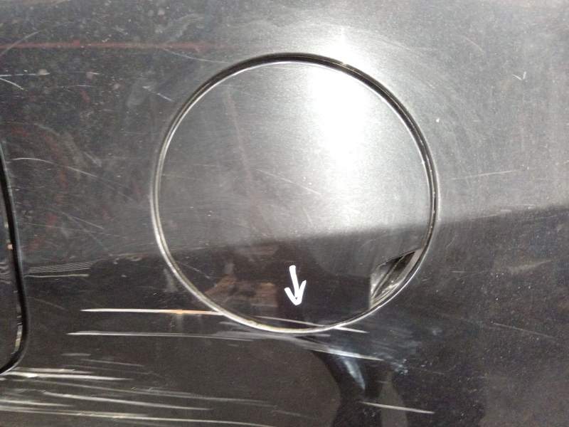 TAPA EXTERIOR COMBUSTIBLE 