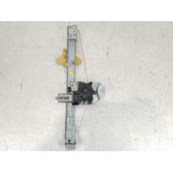 ELEVALUNAS DELANTERO DERECHO 807205569R 128001071E 