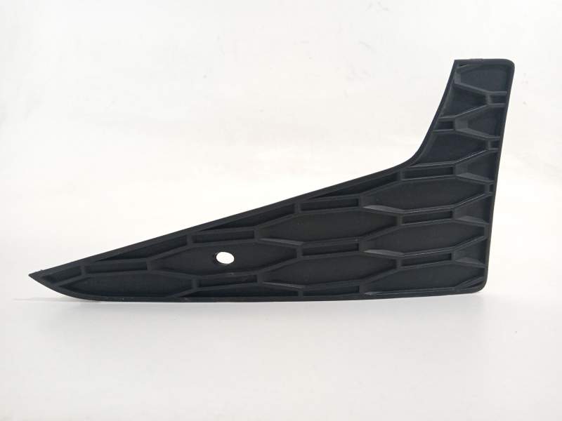 REJILLA PARAGOLPES IZQUIERDA 5F0853665B 