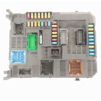 CAJA RELES / FUSIBLES 9819849680 BSIN02 