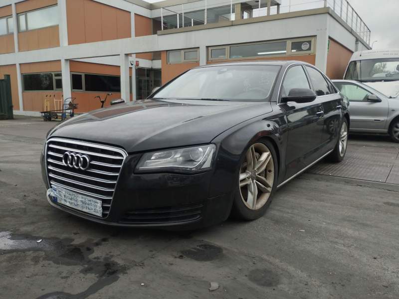 audi a8 (4h) del año 2004