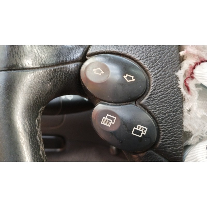 Recambio de mando volante para mercedes clase clk (w209) coupe 2.7 cdi 20v cat referencia OEM IAM   