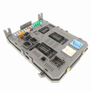 CAJA RELES / FUSIBLES 9663510580 BSI2004H05 