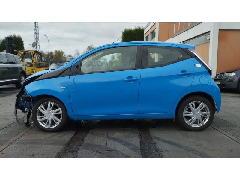 toyota aygo (_b4_) del año 2018