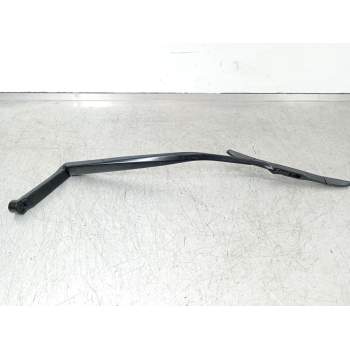 BRAZO LIMPIA DELANTERO DERECHO 8521102430 