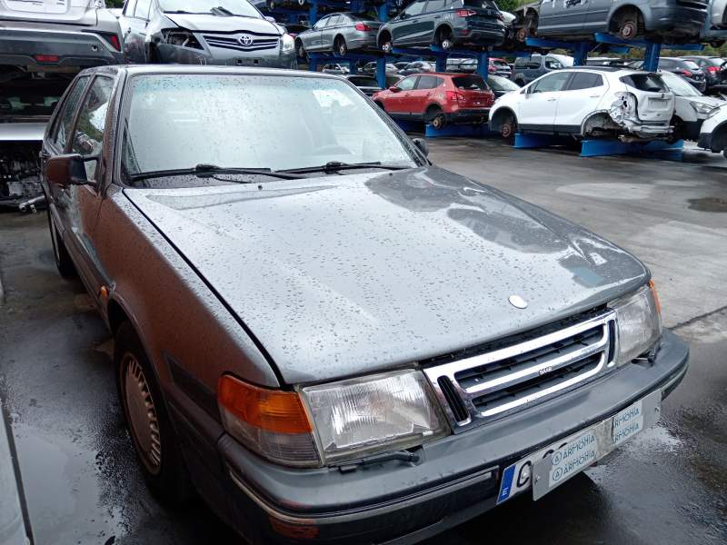 saab 9000 del año 1990