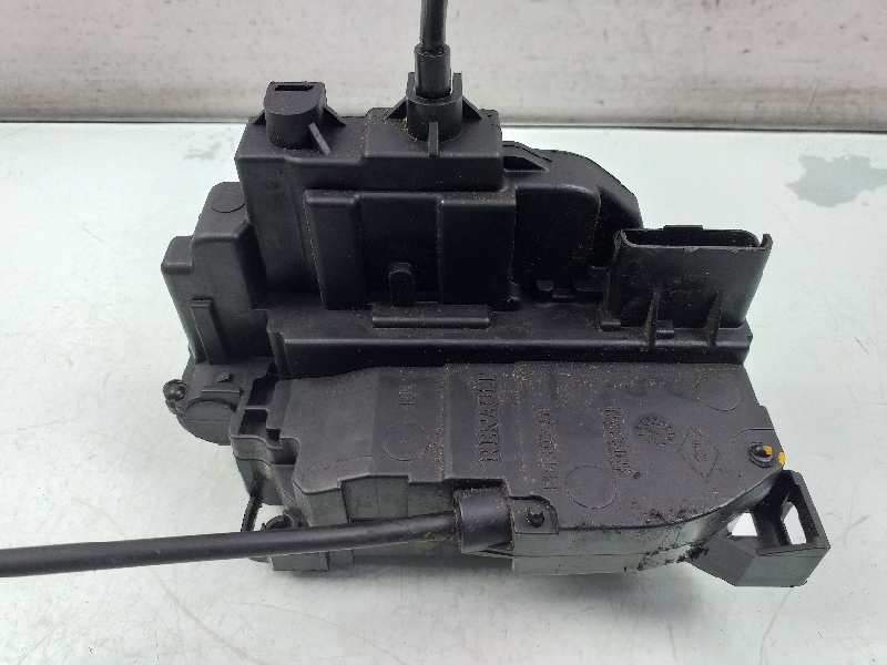 CERRADURA PUERTA TRASERA DERECHA 825020002R 