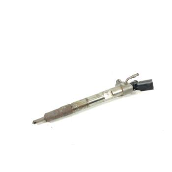 INYECTOR 338002U000 220727 