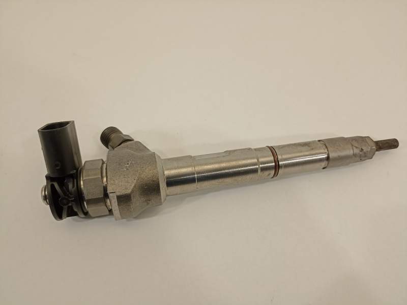 INYECTOR 05L130277E 0445110835 