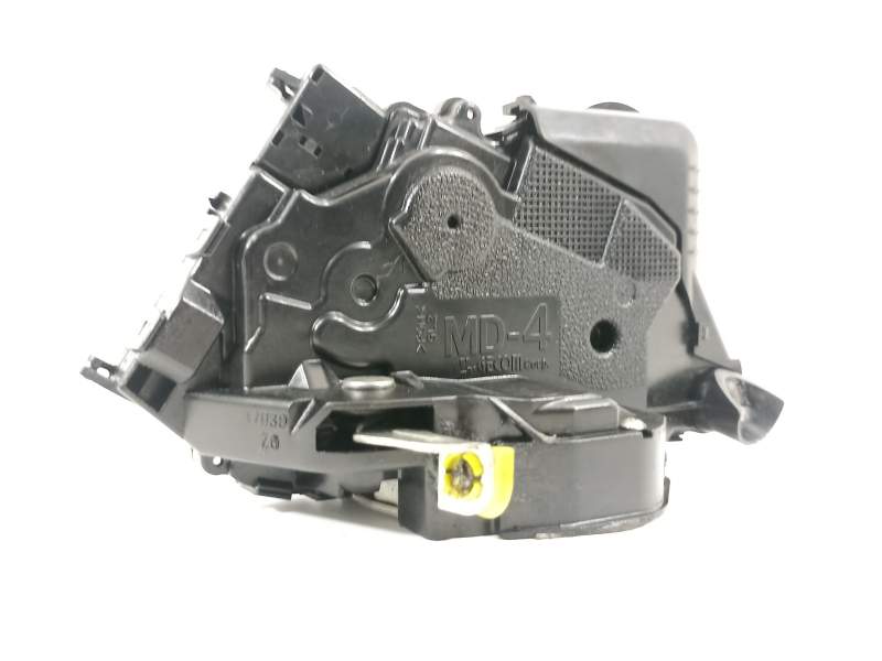 CERRADURA PUERTA DELANTERA IZQUIERDA 690400D140 