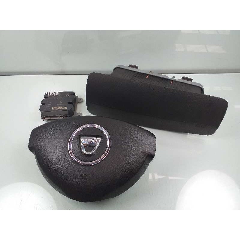 Recambio de kit airbag para dacia duster laureate 4x4 referencia OEM IAM 985106190R 985708387R 985254015R