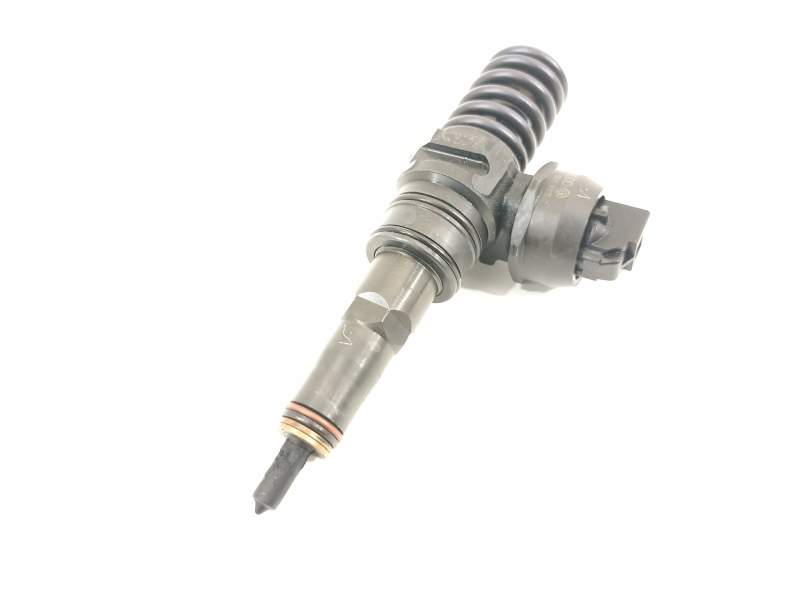 INYECTOR 038130073BA 0414720216 