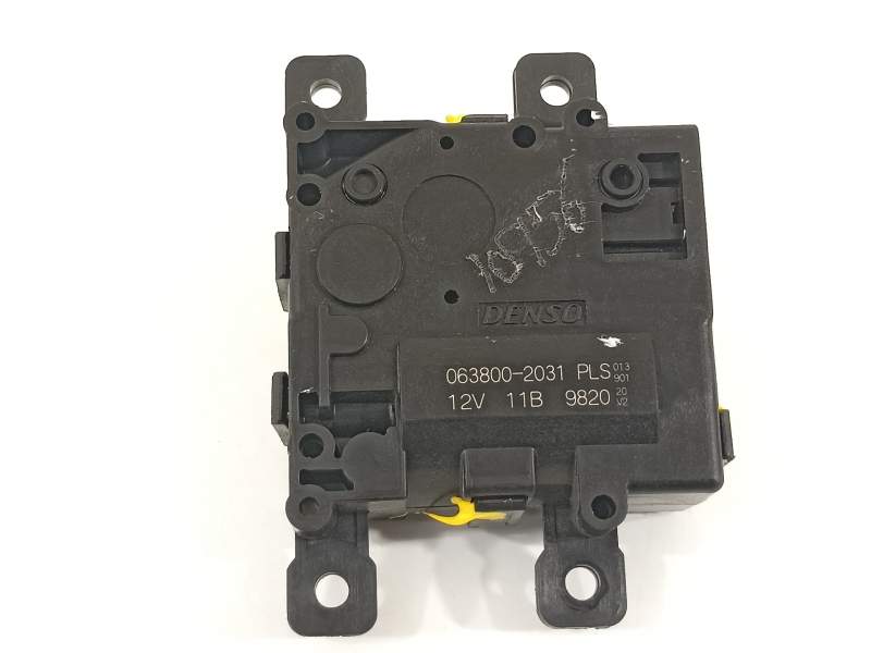 MOTOR APERTURA TRAMPILLAS CLIMATIZADOR 0638002031 