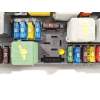CAJA RELES / FUSIBLES A2129005812 F005V01199 