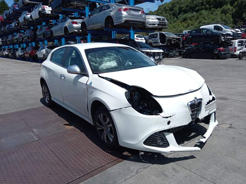 alfa romeo giulietta (940_) del año 2012