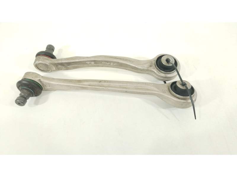 BRAZO SUSPENSION SUPERIOR DELANTERO DERECHO 4M0407506B 4M0407510B 