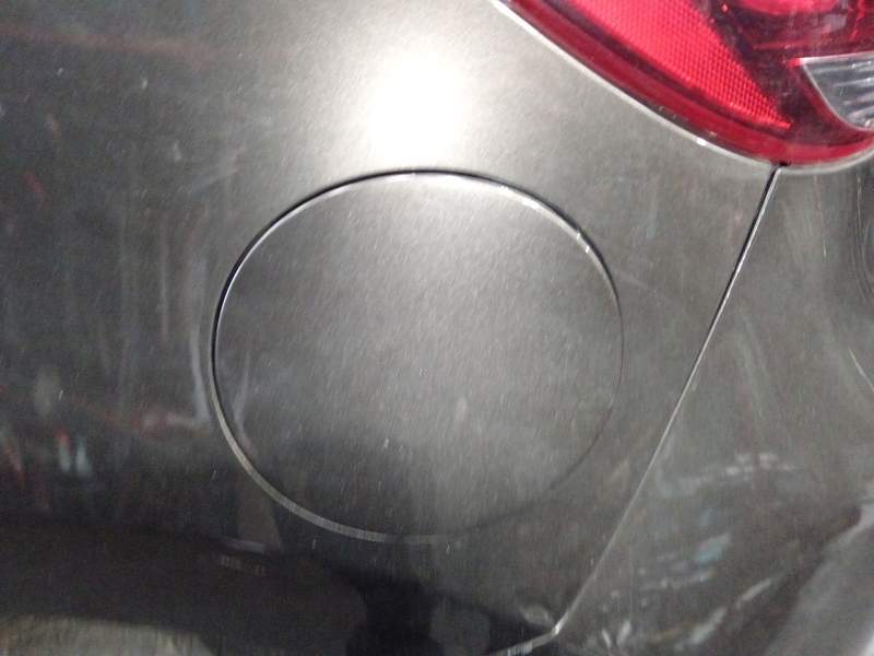 TAPA EXTERIOR COMBUSTIBLE 