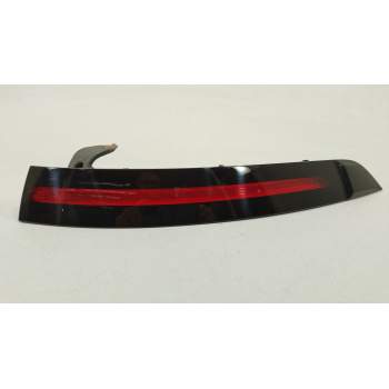 PILOTO TRASERO DERECHO 92402BE000 
