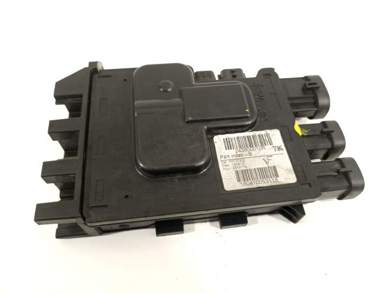 CAJA RELES / FUSIBLES 243800010R 